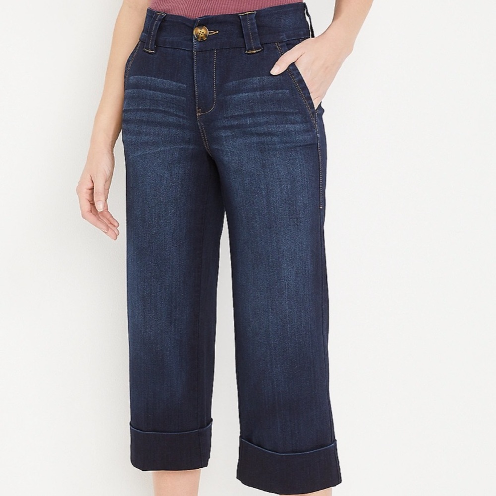 NWOT cropped jeans